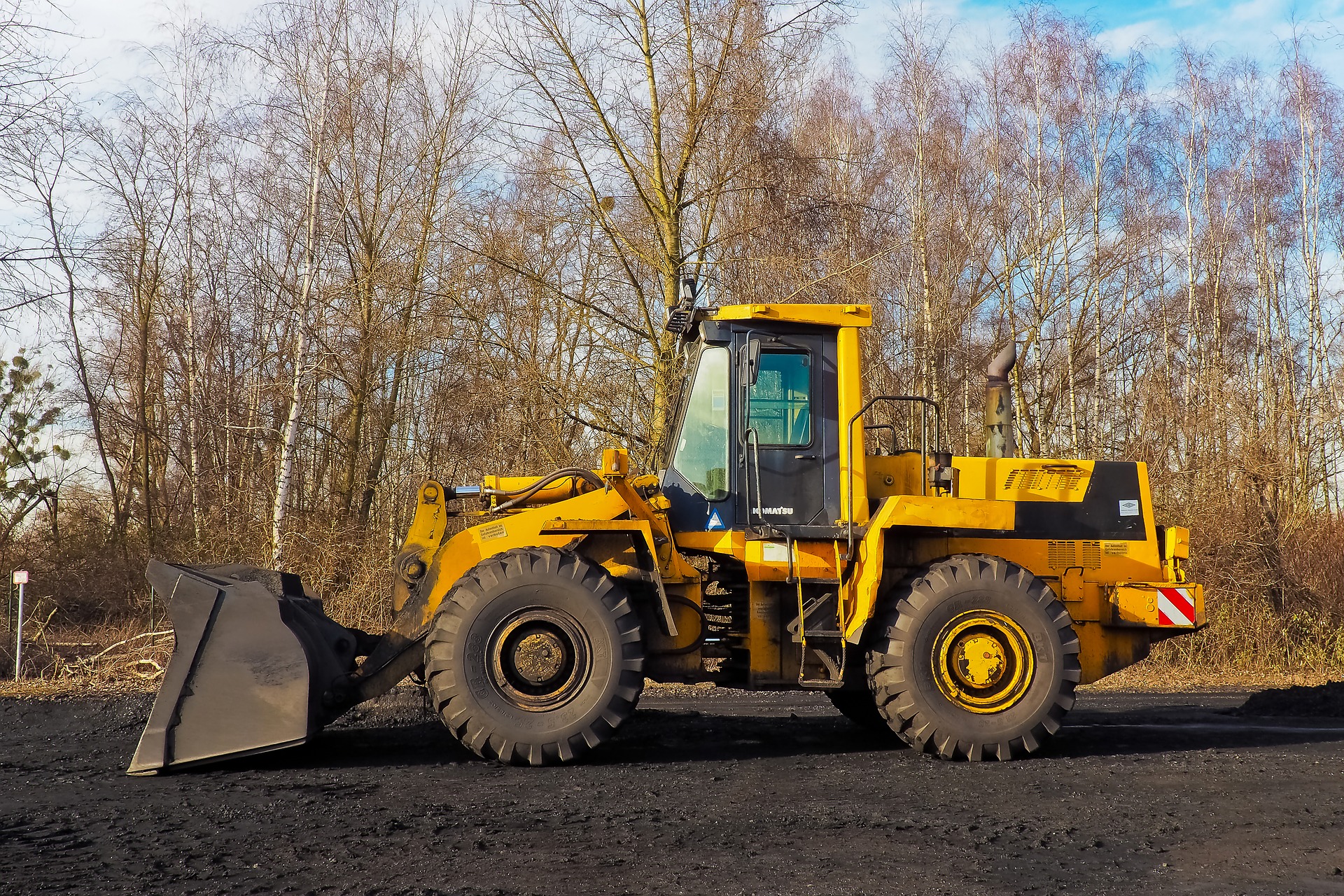 Bucket Loader